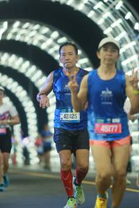 BIB: 42425, 45177
                            <button type="button" onclick="openModal(20473807)" class="btn btn-primary btn-sm float-right btn-popup" data-toggle="modal" data-target=".modal-high-quality">
                        <i class="fas fa-shopping-cart"></i> Add to Cart
                    </button>
                                            <button type="button" onclick="isThisMe(20473807, true)" class="btn btn-success btn-sm float-right btn-popup btn-isme hidden" data-toggle="tooltip" data-placement="bottom" title="นี่คือรูปของคุณใช่ไหม คลิกที่นี่เพื่อเอาเข้าอัลบั้ม">
                        <i class="fas fa-plus"></i> Add to album
                    </button>
                    <button type="button" onclick="isThisMe(20473807, false)" class="btn btn-warning btn-sm float-right btn-popup btn-isnotme hidden">
                        <i class="fas fa-ban"></i> Remove from album
                    </button>